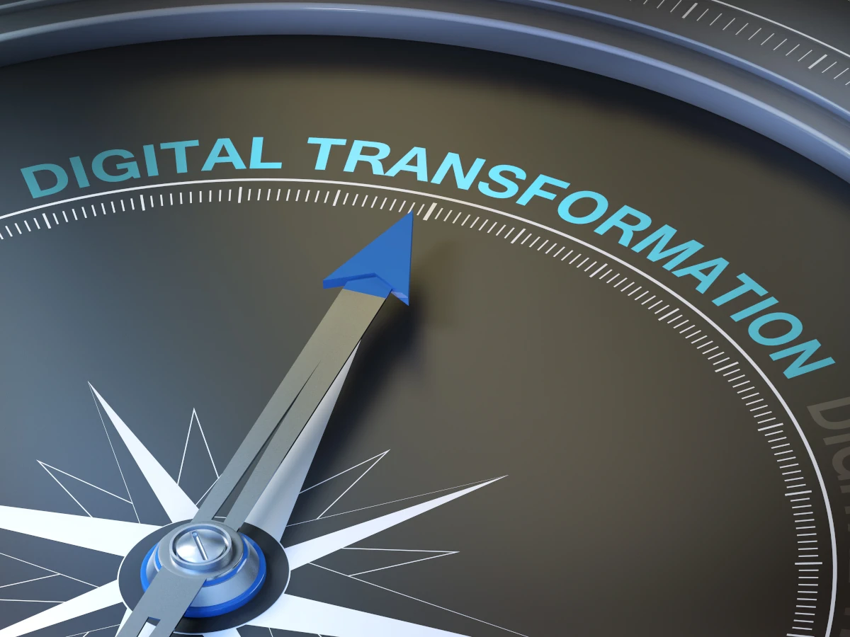 Kompass auf Richtung digitale Transformation